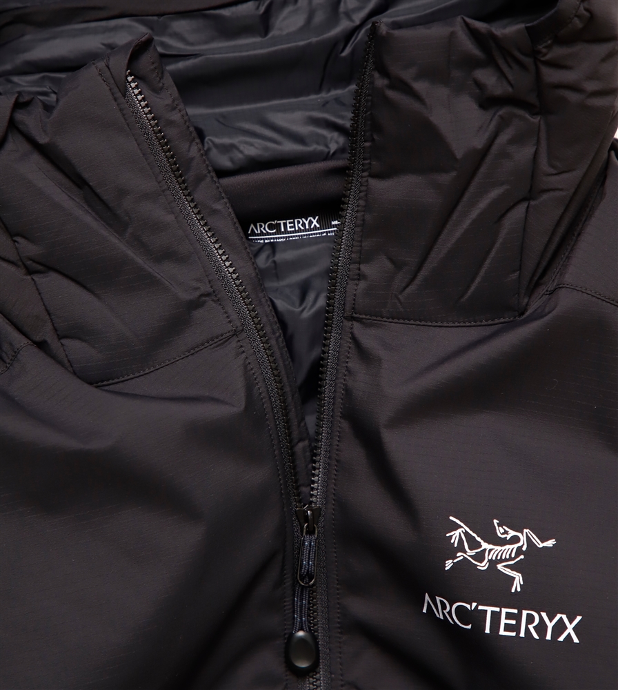 今季の買い足し品リストにぜひ！ 街でも優秀な《ARC’TERYX》のジャケット4選 | OSHMAN'S